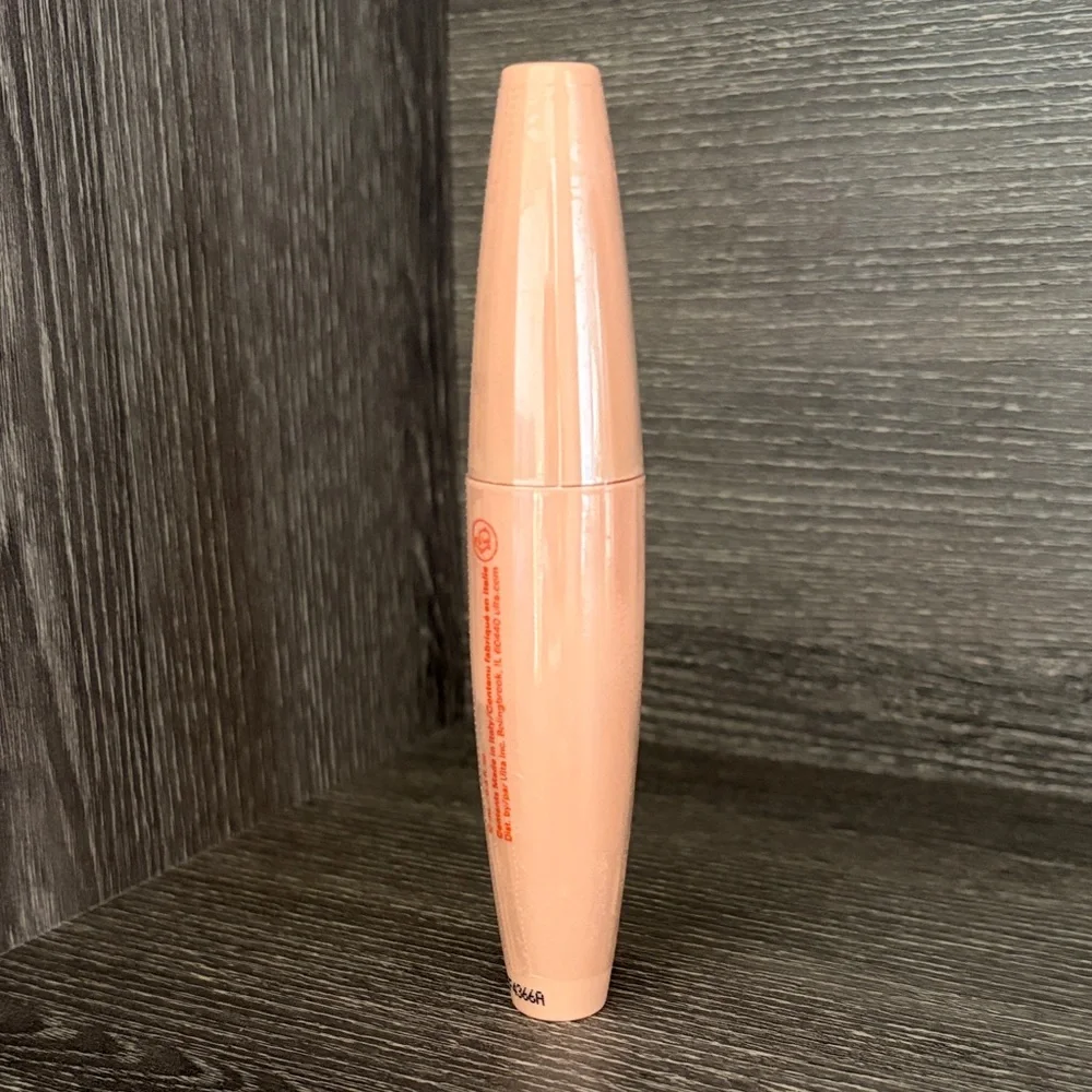 ❤️$3 NWT Ulta Beauty Curling Mascara in Jet Black 10ml